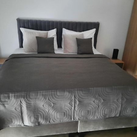 Danube Apartman Budapest Ngoại thất bức ảnh