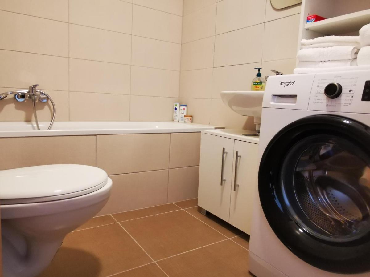 Danube Apartman Budapest Ngoại thất bức ảnh